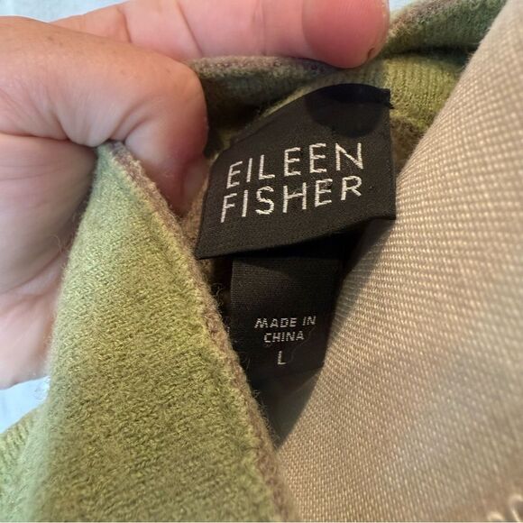 Eileen Fisher Cardigan Jacket Merino Blend Size Large 3 Button V Neck Green - Picture 6 of 10